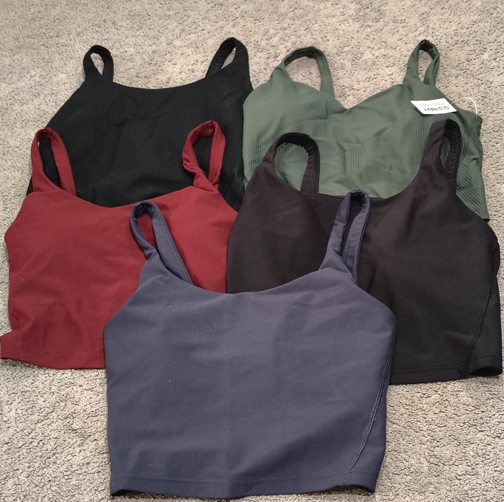 Bundle Of Sports Bras - Read Caption